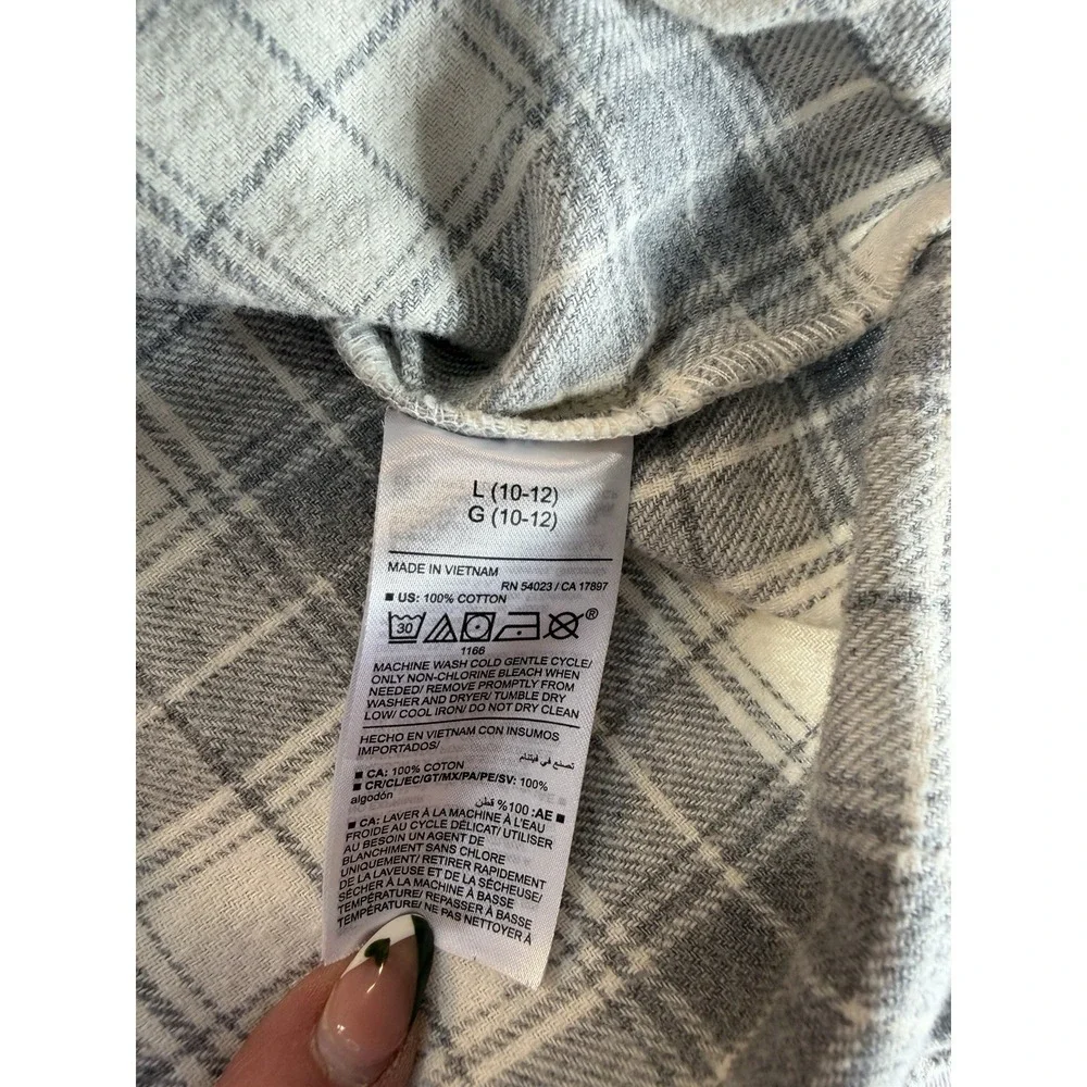 Old Navy Boys Long Sleeve Flannel Size‎ 10-12